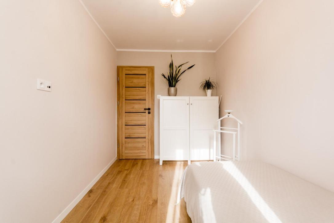 Apartament Cali/Poznan, Urocze Winogrady ภายนอก รูปภาพ